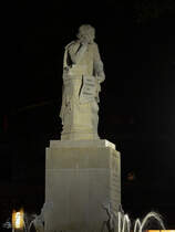 Eine Statue von William Shakespeare am Leicester Square in London. (September 2013)