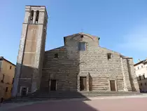 Montepulciano, Dom St. Maria Assunta an der Piazza Grande, erbaut von 1592 bis 1630 nach Pl�nen von Ippolito Scalza (21.05.2022)