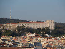 Der im klassizistischen Stil errichtete Palcio Nacional da Ajuda war die Residenz der kniglichen Familie und ist heute Museum fr ornamentale Kunst. (Lissabon, Januar 2017)