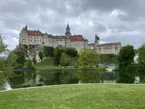 Das Hohenzollern Schlo� in Sigmaringen am 12. Mai 2022.