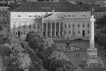 Der Rossio (Praa de D. Pedro IV) ist neben der Praa da Figueira und der Praa do Comrcio einer der drei wichtigsten innerstdtischen Pltze in Lissabon. (Januar 2017)