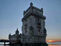 Der im manuelinischen Stil errichtete Torre de Belm ist eines der bekanntesten Wahrzeichen Lissabons. (Januar 2017)
