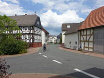 Erdhausen, Fachwerkhuser in der Turmstrae (16.05.2022)