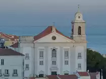 Die urspr�nglich romanische St.-Stephans-Kirche (Igreja de Santo Est�v�o) in Lissabon wurde 1733 im Barockstil umgebaut.