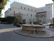 Pitigliano, Palazzo Orsini, heute st�dtisches arch�ologische Museum (22.05.2022)