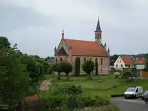 Frauensee, evangelische St. Marien Kirche in der Gartenstra�e, neugotisch erbaut von 1855 bis 1857 (05.06.2022)