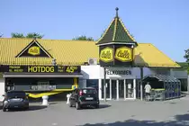 Calle Grenz Shop an der B200 bei Kupferm�hle 700 Meter s�dlich der deutsch-d�nischen Grenze. Aufnahme: 19. Juli 2022.