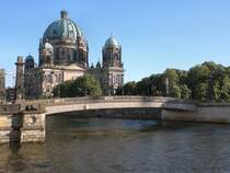 Berlin, Blick zum Dom mit Spree, 2007