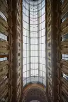 Die gl�serne Decke der im 19. Jahrhundert entstandenen Einkaufsgalerie Galleria Vittorio Emanuele II. (Mailand, Juni 2014)