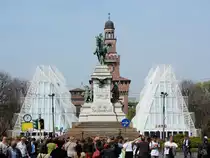 Dieses Denkmal in Mailand soll an den italienischen Freiheitsk�mpfer Giuseppe Garibaldi erinnern, einem der popul�rsten Protagonisten der italienischen Einigungsbewegung zwischen 1820 und 1870. (Mailand, April 2015)