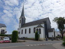 Eschweiler, Pfarrkirche Saint-Maurice in der Kirchewee Strae, erbaut 1870 (21.06.2022)