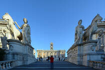 Unterwegs auf der Cordonata genannten Freitreppe zum Senatorenplatz in Rom. (Dezember 2015)