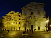 Die barocke Kirche Santa Maria in Vallicella wurde im sp�ten 16. Jahrhundert erbaut, direkt daneben die Biblioteca Vallicelliana. (Rom, Dezember 2015)