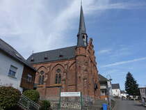 Waldernbach, Pfarrkirche St. Katharina, erbaut 1878 (13.03.2022)