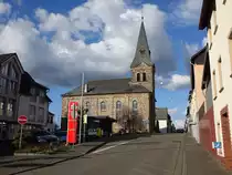 Holzappel, evangelische St. Johannes Kirche, erbaut von 1824 bis 1826 (19.03.2022)