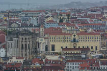 Das von 1389 bis 1423 im gotischen Stil errichtete Kloster des Karmeliter-Ordens (Convento do Carmo) wurde 1755 whrend des groen Erdbebens von Lissabon zerstrt. (Dezember 2016)
