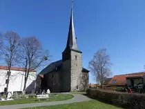 Sch�nau vor dem Walde, evangelische Kirche St. Georg, erbaut von 1513 bis 1515 (16.04.2022)