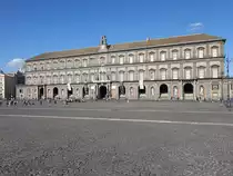 Neapel, Palazzo Reale an der Piazza del Plebiscito, erbaut von 1600 bis 1620 durch Domenico Fontana (22.09.2022)