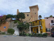 Montone, Castello aus dem 15. Jahrhundert (16.09.2022)