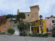 Montone, Castello aus dem 15. Jahrhundert (16.09.2022)