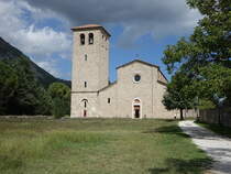 Castel San Vincenzo, Klosterkirche der Abbazia San Vincenzo al Volturno, erbaut im 12. Jahrhundert (17.09.2022)