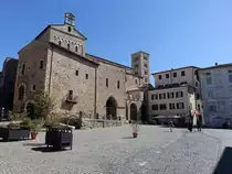 Anagni, romanischer Dom St. Maria, erbaut von 1077 bis 1104 (18.09.2022)