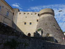 Gaeta, Castello aus dem 8. Jahrhundert, heute Staatsgefngnis (21.09.2022)