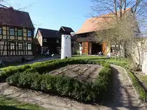 Hohenfelden, alter Pfarrhof mit Taubenschlag (17.04.2022)