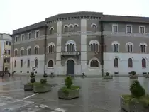 Benevento, B�rse an der Piazza IV Novembre (25.10.2022)