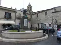 Deliceto, Kriegerdenkmal am Corso Umberto (25.09.2022)