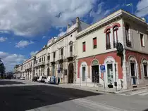 Ruvo di Puglia, historische H�user in der Via Corato (27.09.2022)