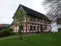 Allendorf, Kirchhof in der Kirchstra�e (30.04.2022)