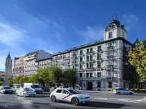 Unterwegs auf den Straen der spanischen Hauptstadt Madrid. (November 2022)