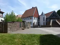 Niederklein, kath. Gemeindehaus am Kirchplatz (15.05.2022)