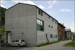 Moderne Wohnhausarchitektur im Wallis.