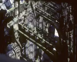 K�ln, Hohe Domkirche, Blick vom S�dturm auf das Strebewerk mit Fialen sowie Obergadenfenster des Langhauses.