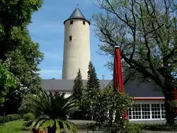 die Stromburg im Landkreis Bad Kreuznach, 1056 erstmals urkundlich erw�hnt, seit 1994 Restaurant und Hotel von Starkoch Johann Lafer, Mai 2005
