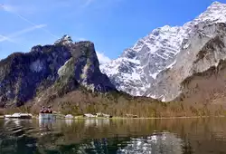 Bartholom� am K�nigssee mit Watzmanngebirge im Hintergrund - 26.04.2012