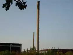 Stahlbetonschornstein (50m hoch) in Nordhausen 23.09.2005.