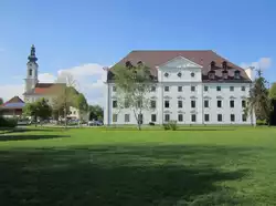 Zell an der Pram, Schloss und Pfarrkirche Maria Himmelfahrt, Bezirk Sch�rding  (05.05.2013)