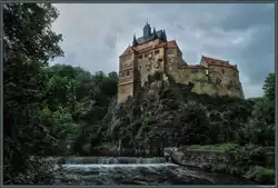 Auf einem Bergsporn �ber der Zschopau erhebt sich die aus dem 14.