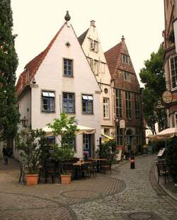 Fischer und Seeleute leben keine mehr im Schnoorviertel.