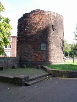 �berrest der alten Stadtmauer Duisburg - Sch�ferturm