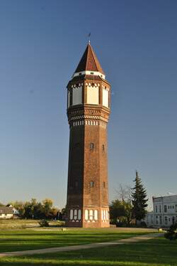 Der Wasserturm in Lehrte an einen schnen Oktober Nachmittag.