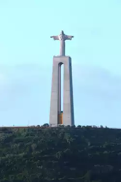 Lissabon Hafeneinfahrt  Mai 2011