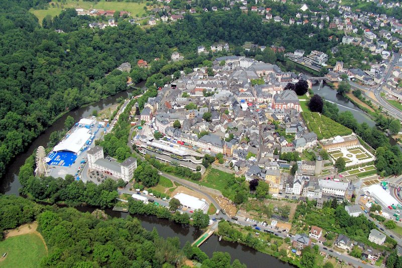 Weilburg/Hessen - Landkreis: Limburg-Weilburg - Luftaufnahme 16.06.2005