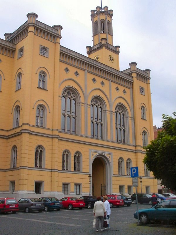 Zittau, Rathaus - Seitenansicht, Foto von Sommer 2004